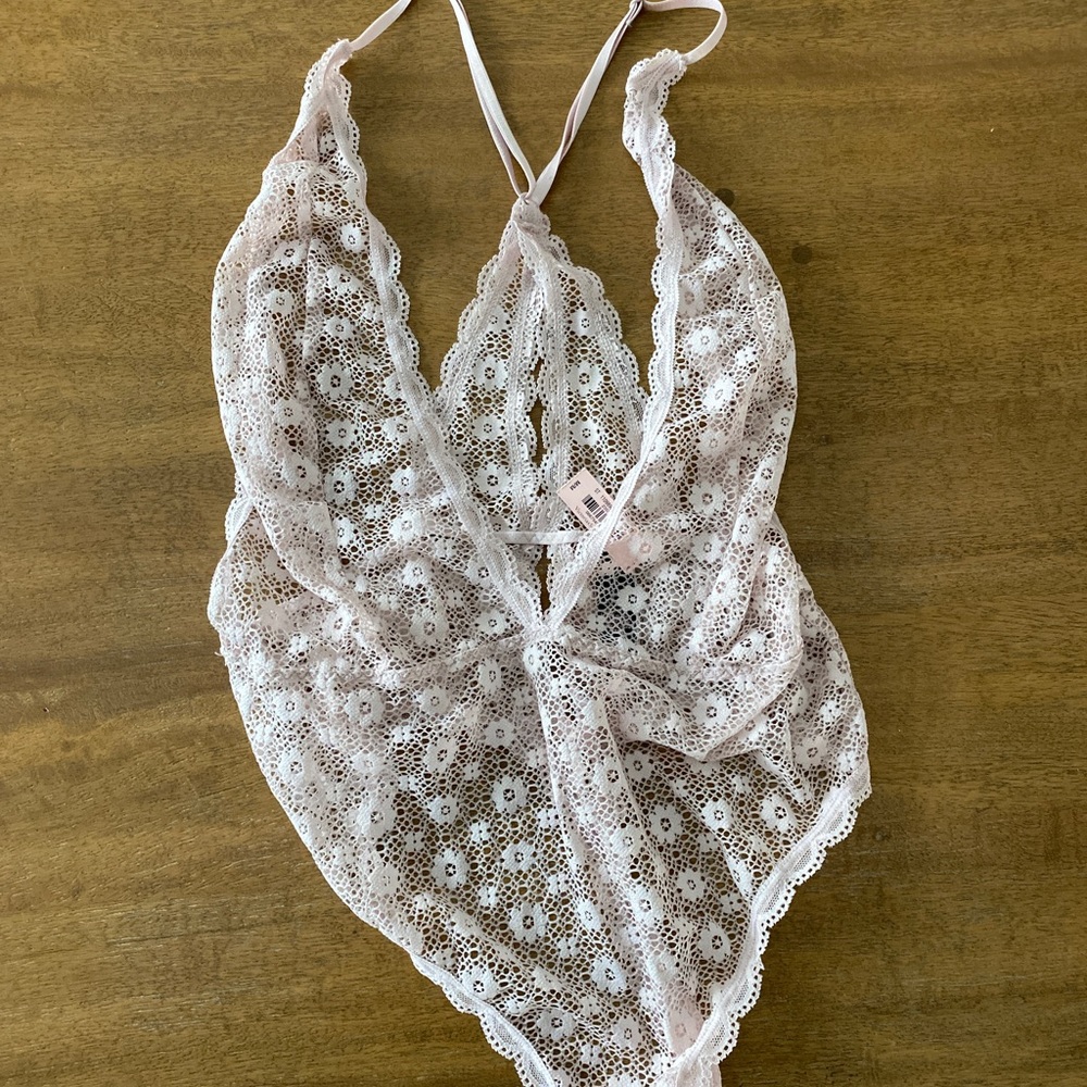 Victoria's Secret Floral Lace Bodysuit in soft pink